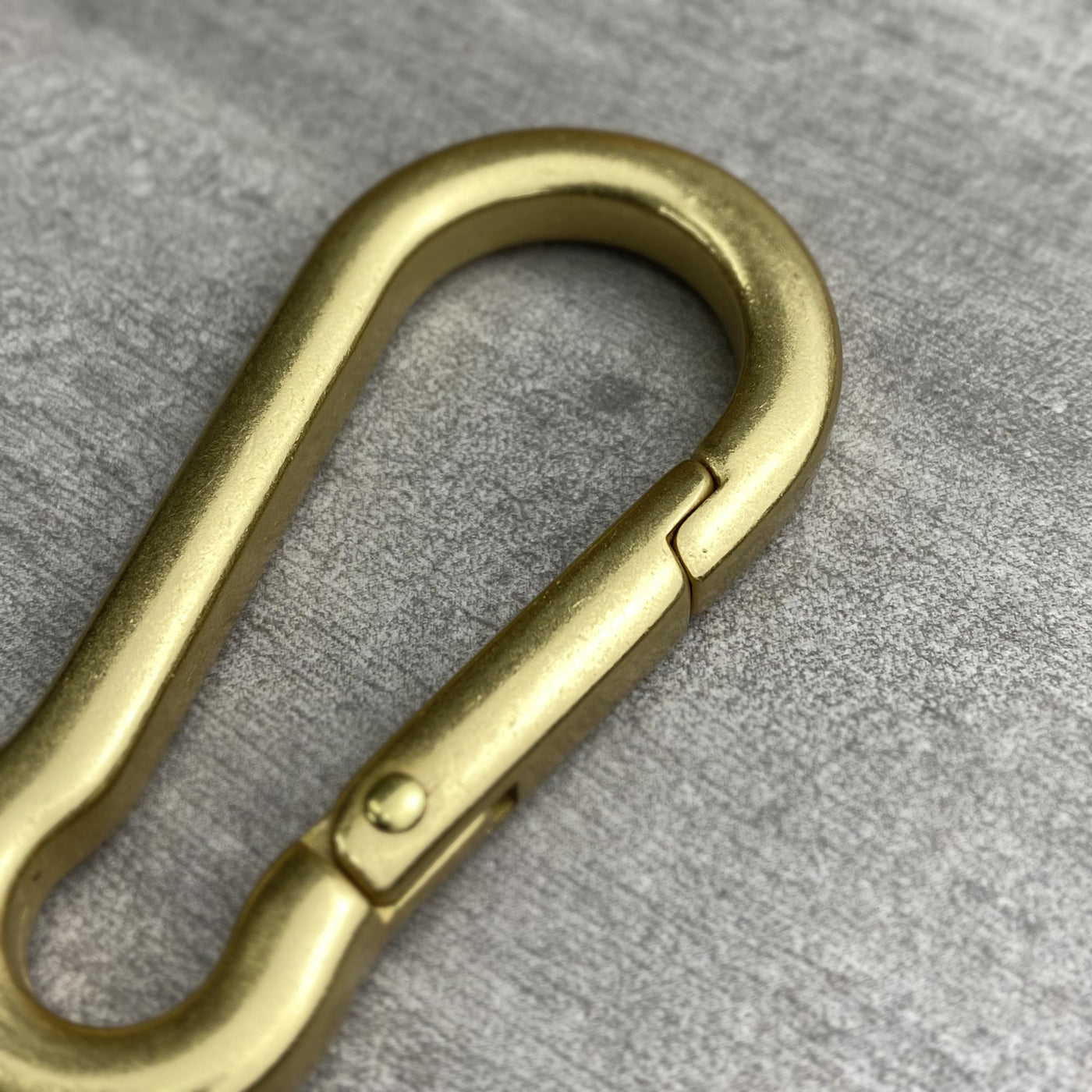 New solid brass carabiner with screw